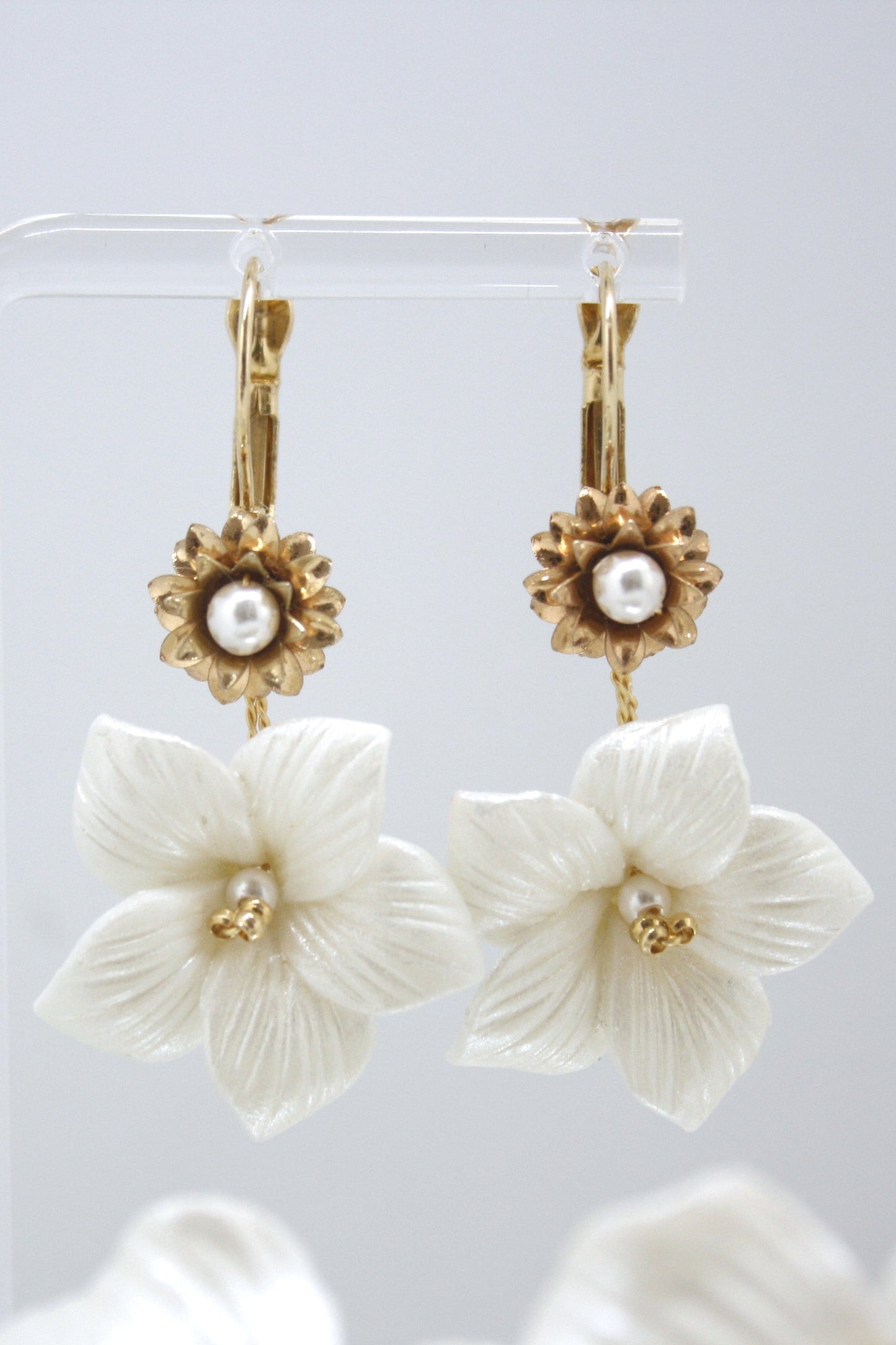 Jasmine Bloom Earings