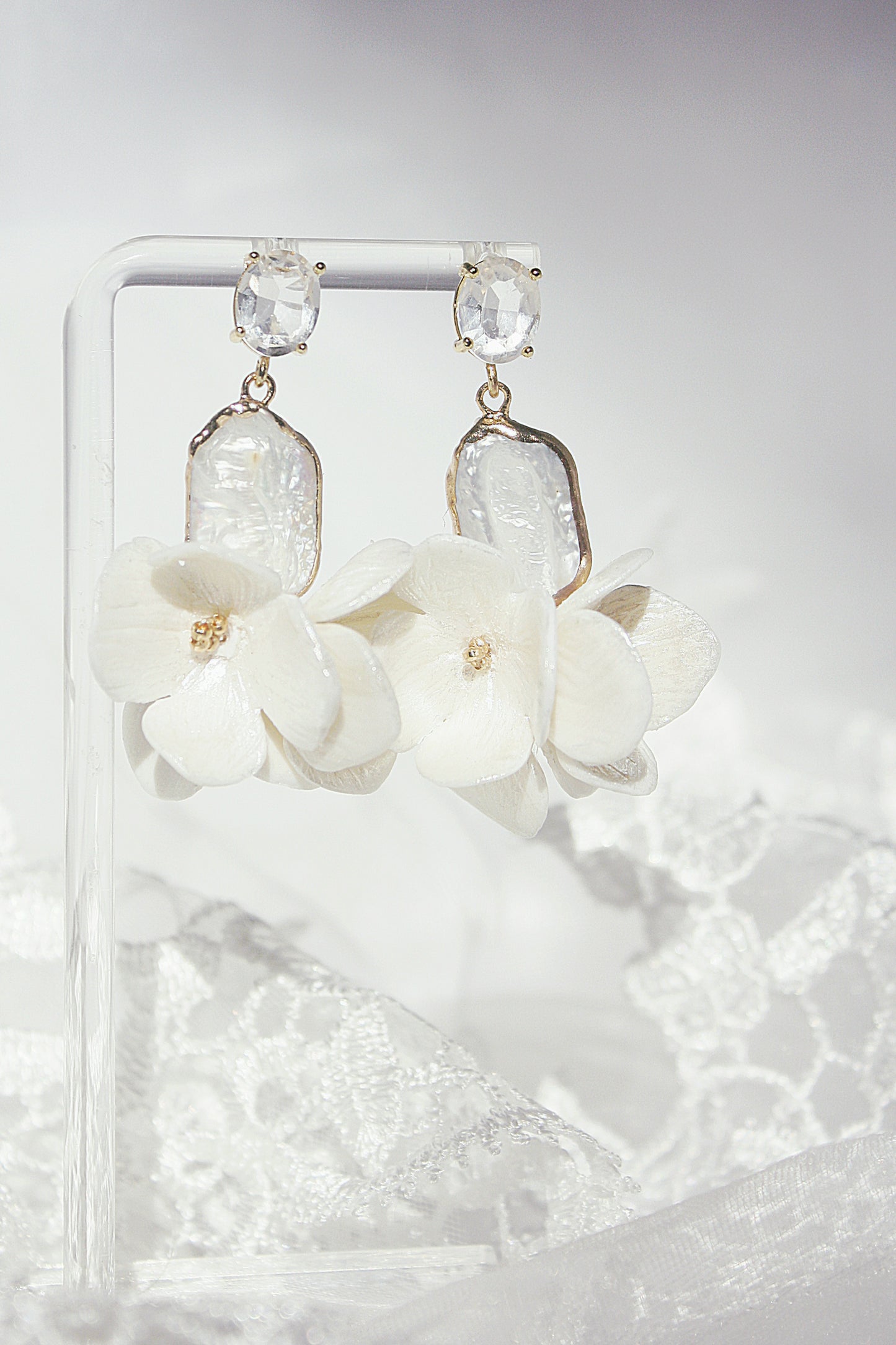Eternal Hydrangea Light
