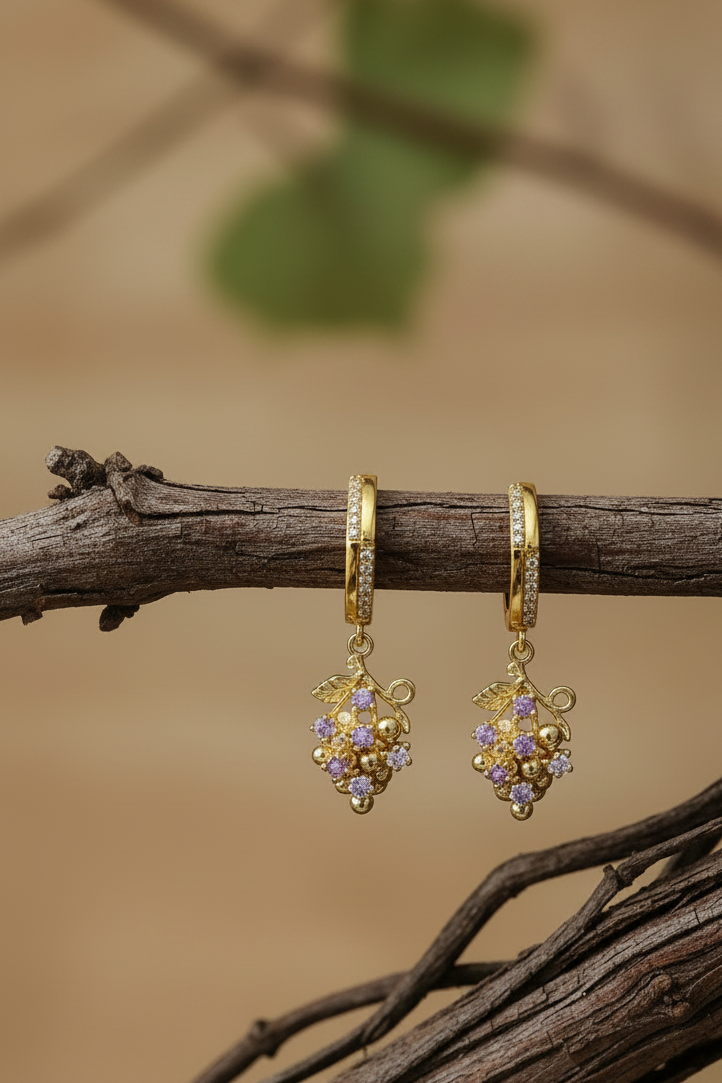 Golden Grape Cluster
